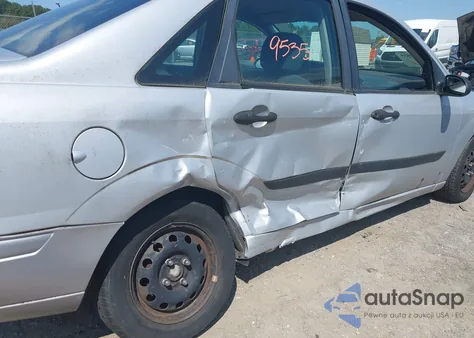 2000 Ford Focus Lx z USA, uszkodzony, nr VIN 1FAFP33P8YW335263